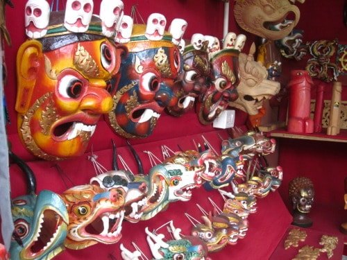 Thimpu Handicrafts Market, Bhutan - Travelmax