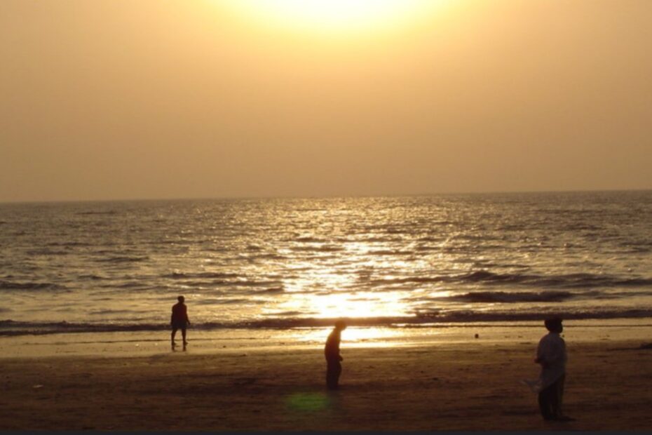 beaches near Mumbai