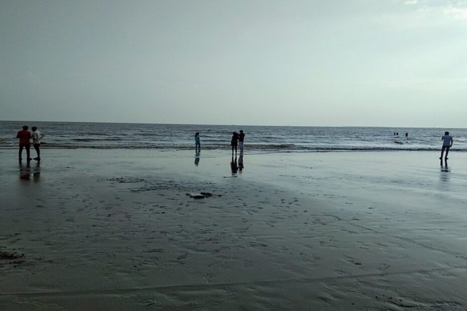 beaches near Ahmedabad