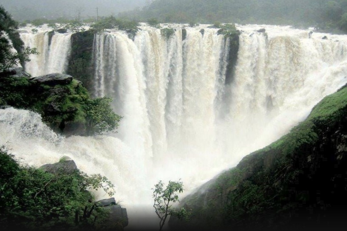 Waterfalls Near Hyderabad – Top 12 Breathtaking Getaways Within 500 Km ...